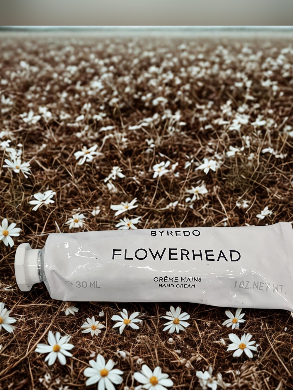 Byredo Flowerhead Hand Cream/30ml/Slightly dented/95% of products